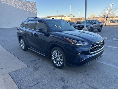 Used 2024 Toyota Highlander Limited