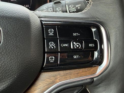 Used 2024 Jeep Grand Wagoneer Series I AWD/4WD image 18