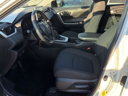 Used 2024 Toyota RAV4 LE FWD image 10