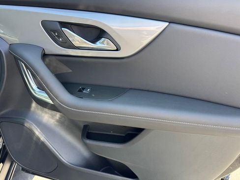 New 2026 Chevrolet Blazer LT FWD image 9