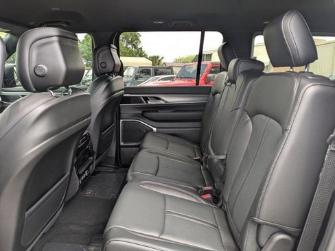 New 2026 Jeep Grand Wagoneer 2WD w/ 8-Passenger Seating Package image 13