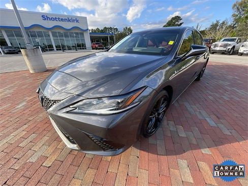Used 2023 Lexus ES 300h F Sport image 33