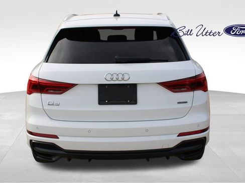 Used 2020 Audi Q3 2.0T Premium image 6