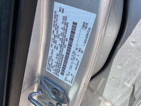 Used 2019 Ford Escape Titanium AWD/4WD image 23