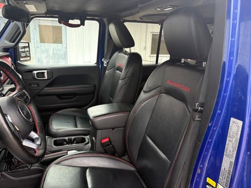 Used 2020 Jeep Wrangler Unlimited Rubicon w/ Cold Weather Group image 21