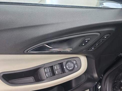 Used 2024 Buick Encore GX Avenir AWD/4WD image 11
