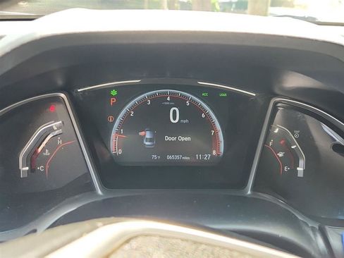 Used 2021 Honda Civic Sport image 5