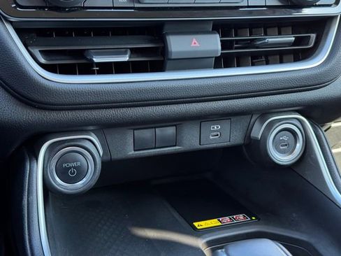 Certified 2024 Toyota Grand Highlander XLE AWD/4WD image 16