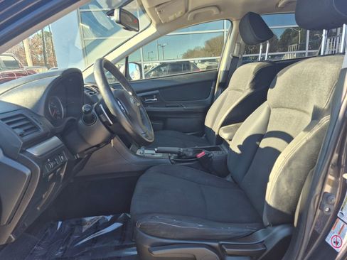 Used 2014 Subaru Crosstrek 2.0i Premium w/ Popular Package #1 image 2