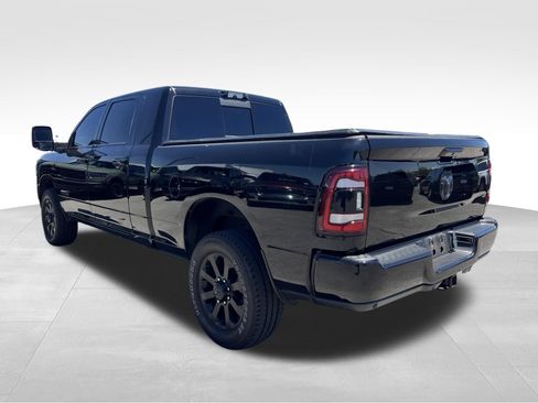 Used 2023 RAM 3500 Laramie AWD/4WD image 7