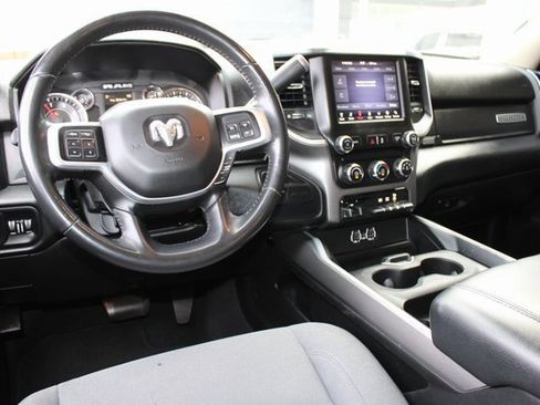 Used 2019 RAM 2500 Big Horn image 4