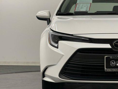 Certified 2026 Toyota Corolla LE image 4