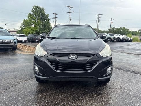 Used 2013 Hyundai Tucson GLS FWD image 2