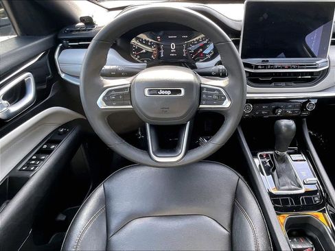 Used 2024 Jeep Compass Limited AWD/4WD image 17