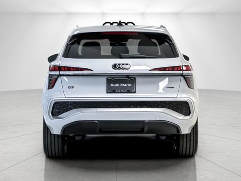 New 2026 Audi Q3 quattro 2.0T AWD/4WD image 4