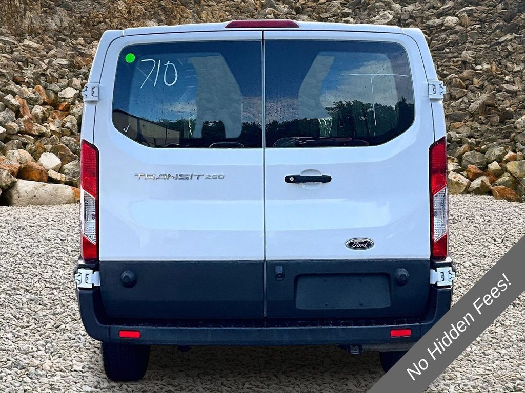 Used 2020 Ford Transit 250 Low Roof RWD image 4