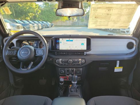 New 2026 Jeep Gladiator Willys image 8