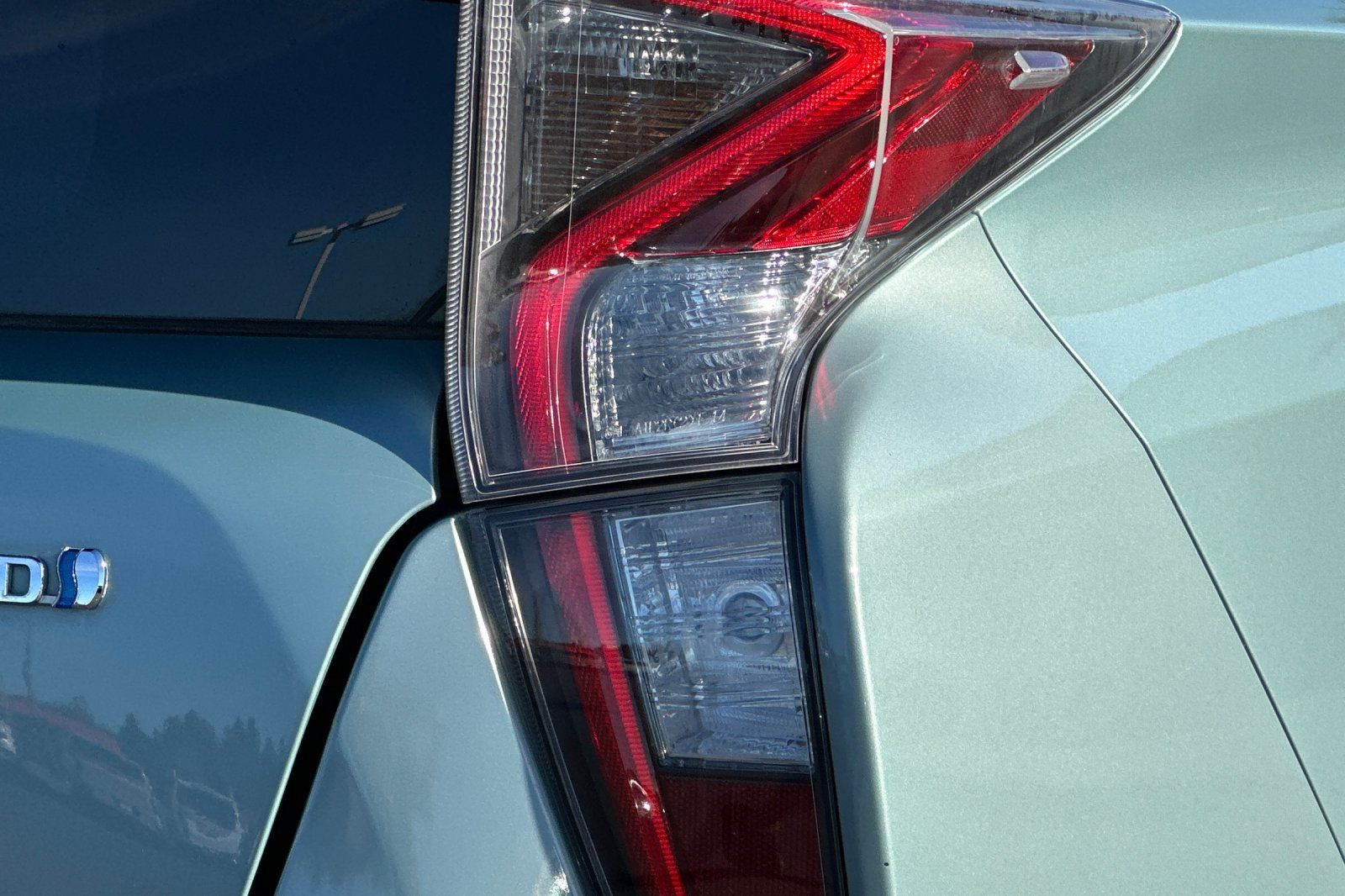 Used 2016 Toyota Prius Three FWD image 47