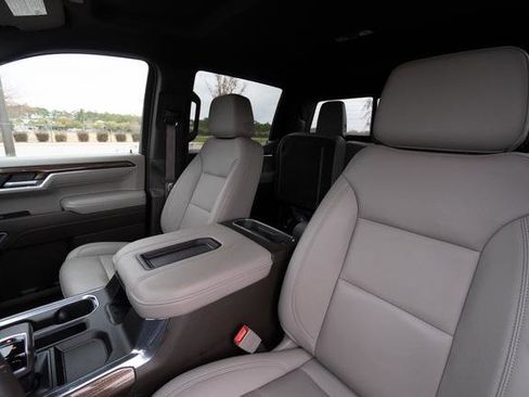 Used 2022 Chevrolet Silverado 1500 RST w/ Convenience Package II image 28