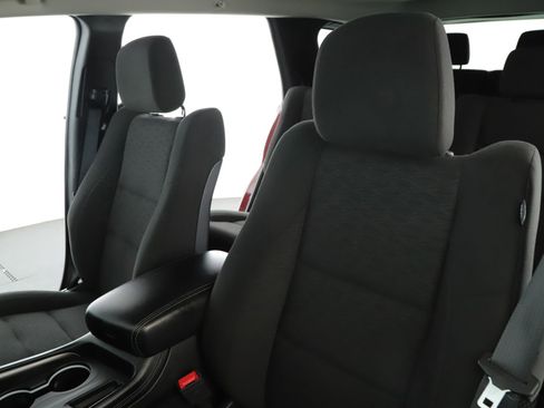 Used 2021 Dodge Durango SXT image 4