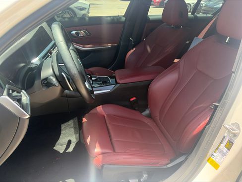Used 2022 BMW 330i Sedan w/ Driving Assistance Package RWD image 7