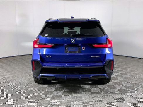 Certified 2024 BMW X1 xDrive28i w/ Technology Package AWD/4WD image 5