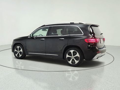 Used 2024 Mercedes-Benz GLB 250 image 7
