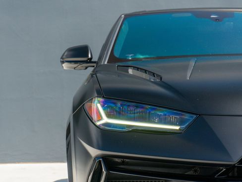 Used 2023 Lamborghini Urus Performante AWD/4WD image 30