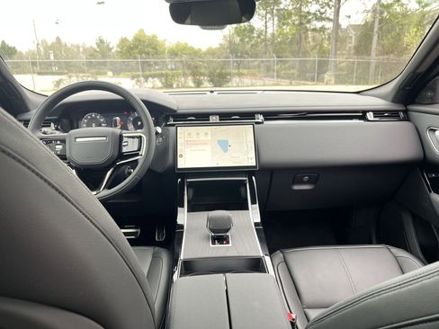 Used 2026 Land Rover Range Rover Velar Dynamic SE image 26