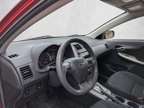 Used 2011 Toyota Corolla S image 9