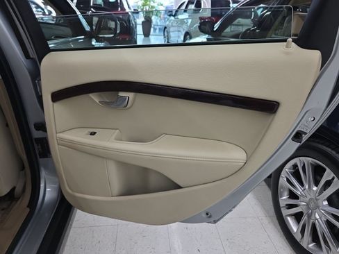 Used 2013 Volvo XC70 3.2 AWD/4WD image 15
