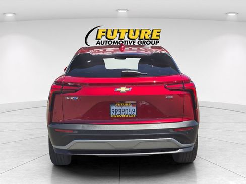 Used 2025 Chevrolet Blazer EV LT AWD/4WD image 25