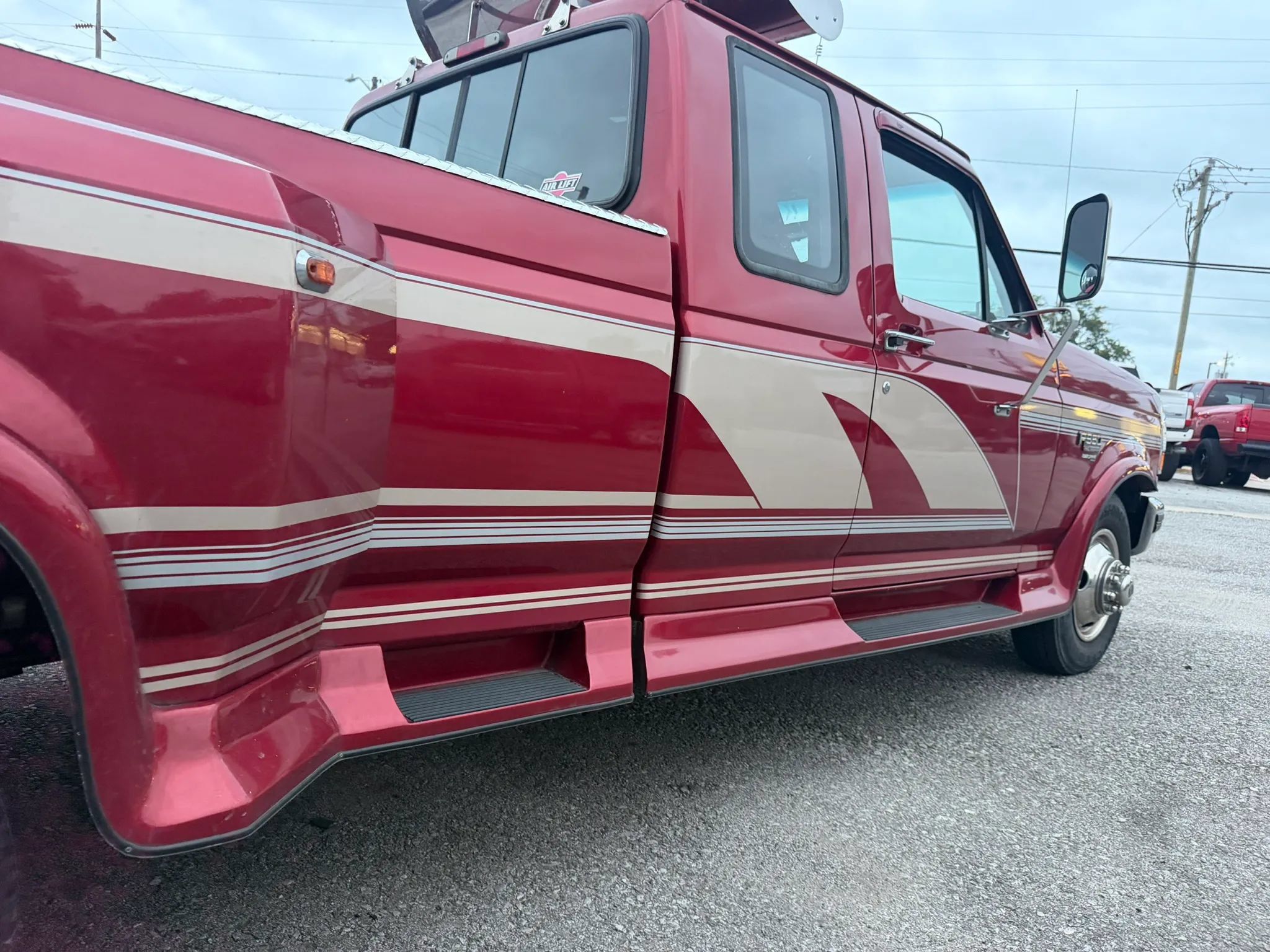 Used 1997 Ford F350 2WD SuperCab DRW image 23