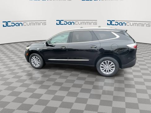 Used 2023 Buick Enclave Essence FWD image 5
