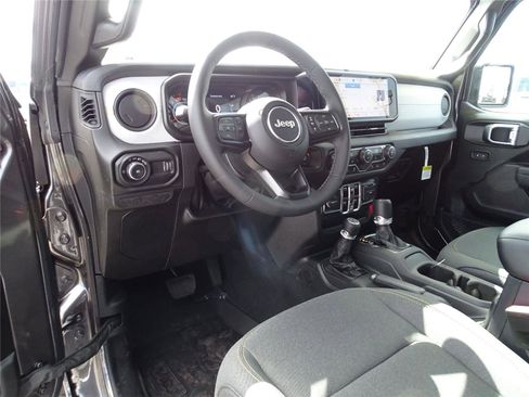 New 2025 Jeep Wrangler Sport S image 23