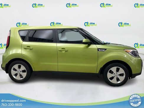 Used 2015 Kia Soul FWD image 4
