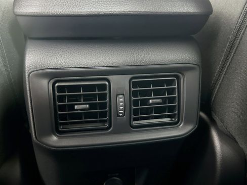 Used 2025 Toyota RAV4 LE image 27