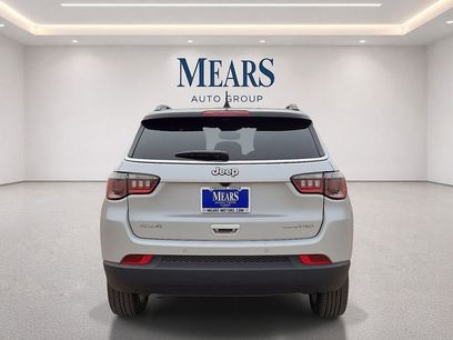 Used 2025 Jeep Compass Limited