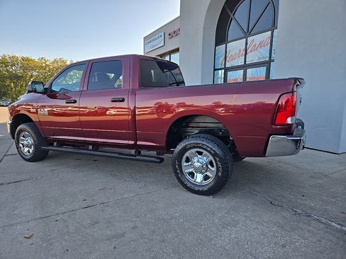 Used 2018 RAM 2500 Tradesman w/ Chrome Appearance Group image 8