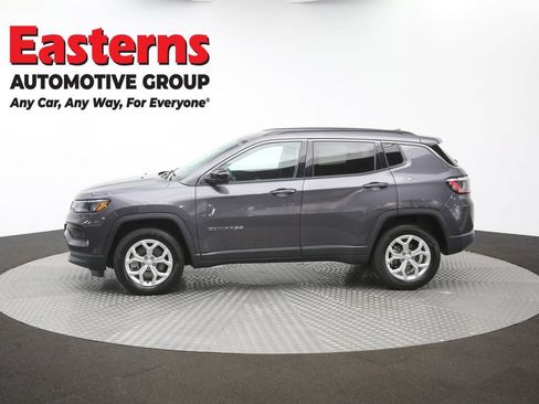 Used 2024 Jeep Compass Latitude AWD/4WD image 54