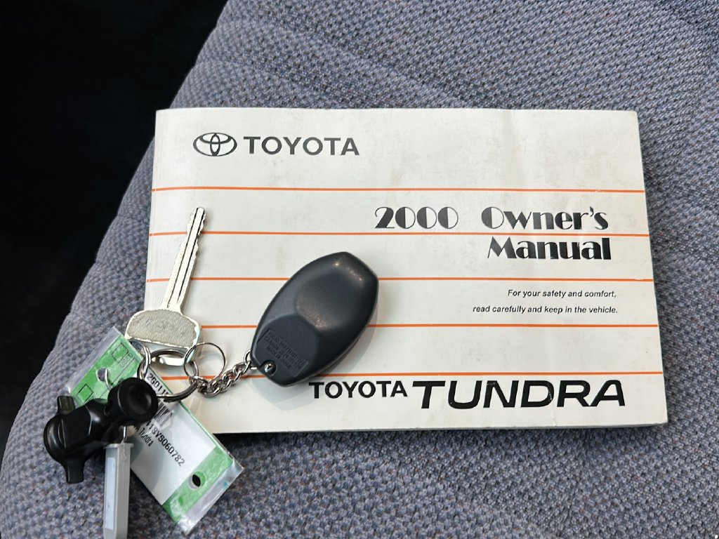 Used 2000 Toyota Tundra SR5 AWD/4WD image 28