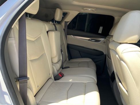 Used 2017 Cadillac XT5 Luxury w/ Driver Awareness Package AWD/4WD image 35