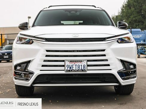 Certified 2026 Lexus TX 500h AWD image 2