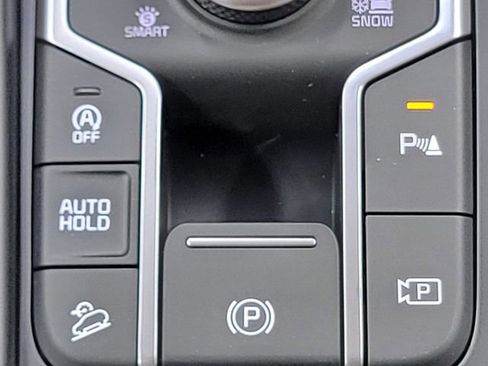 Used 2025 Kia Sorento S AWD/4WD image 28