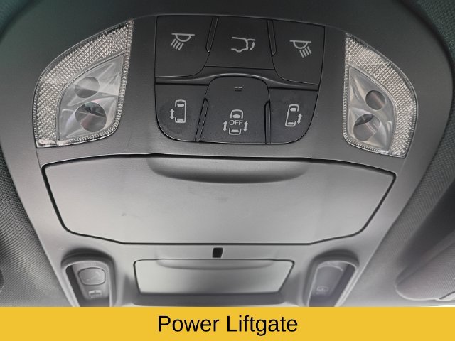 Used 2026 Chrysler Pacifica Limited FWD image 18