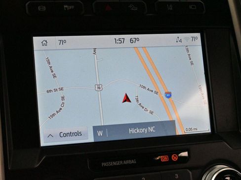 Used 2021 Ford F350 Platinum w/ Tremor Off-Road Package image 35