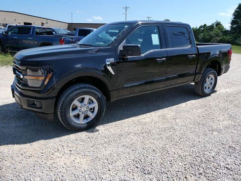 New 2026 Ford F150 XLT w/ Tow/Haul Package AWD/4WD image 8