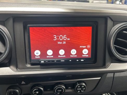 Used 2019 Toyota Tacoma SR5 image 14