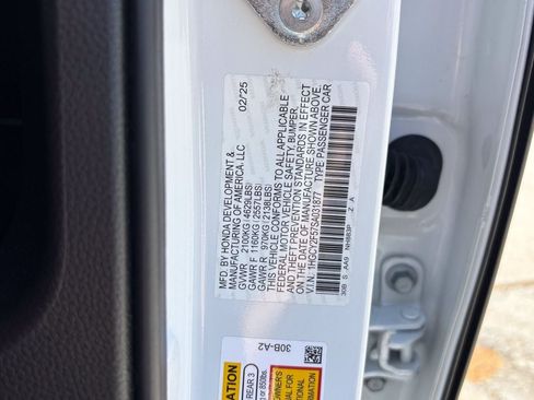 Used 2025 Honda Accord Sport image 30