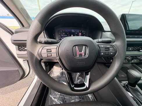 Used 2024 Honda Accord EX image 20